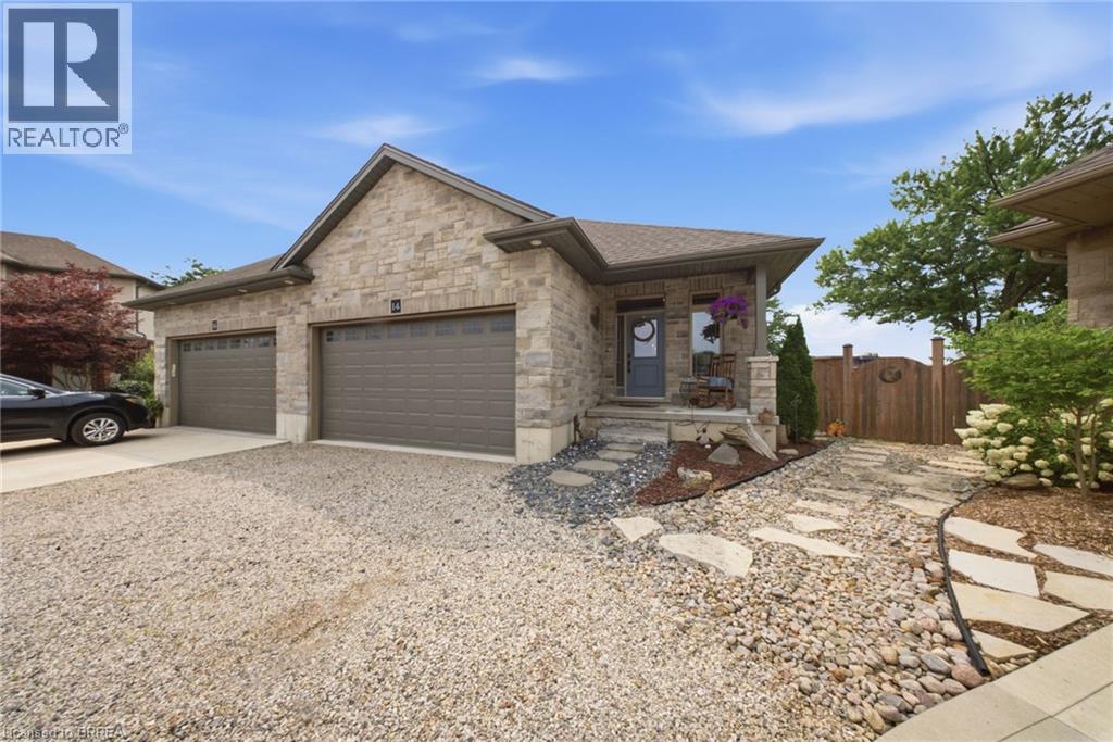 14 RIDGEWOOD Court, Woodstock
