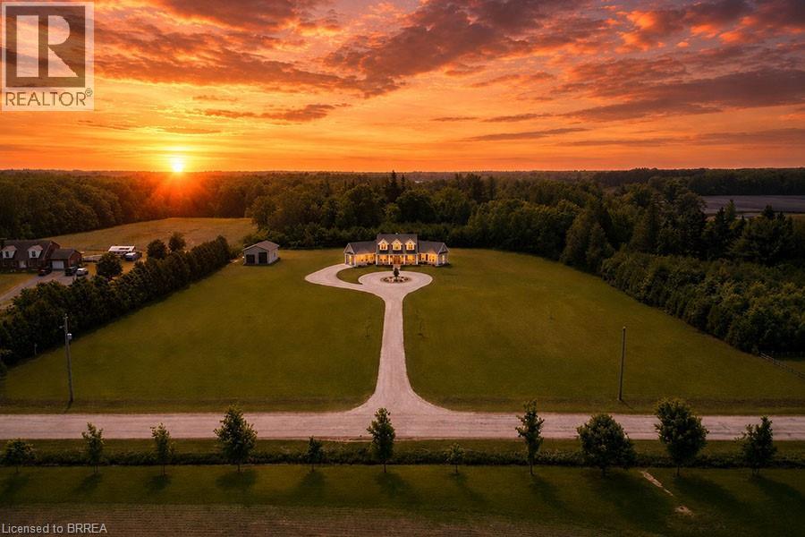792 CHARLOTTEVILLE ROAD 8, Simcoe