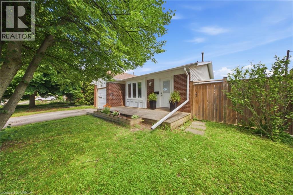 33 HALLMARK Street, Brantford
