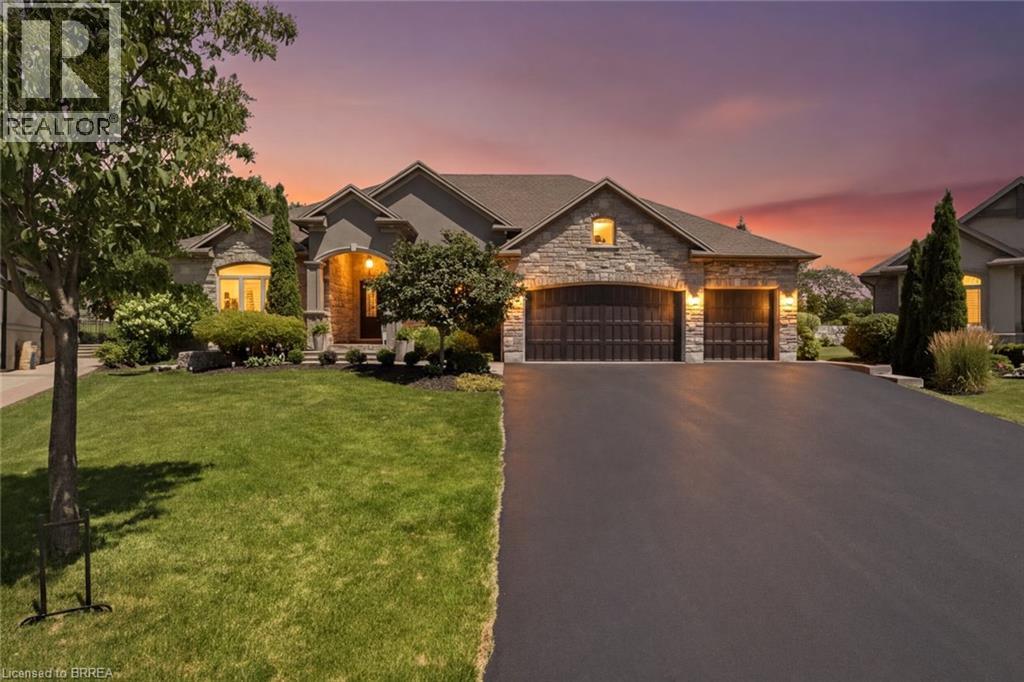 14 ELLINGTON Place, Brantford