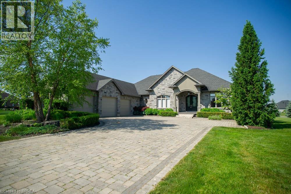 29 WESTLAKE Boulevard, Brantford