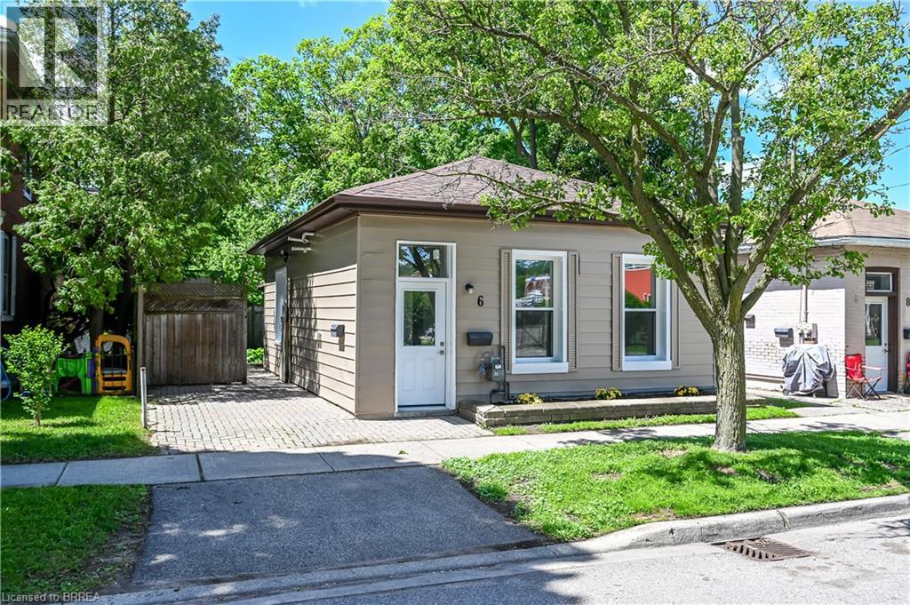 6 DUKE Street, Brantford