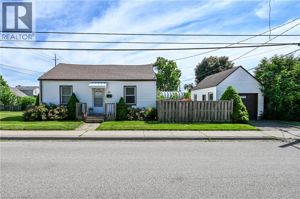 52 DIVISION Street, Brantford
