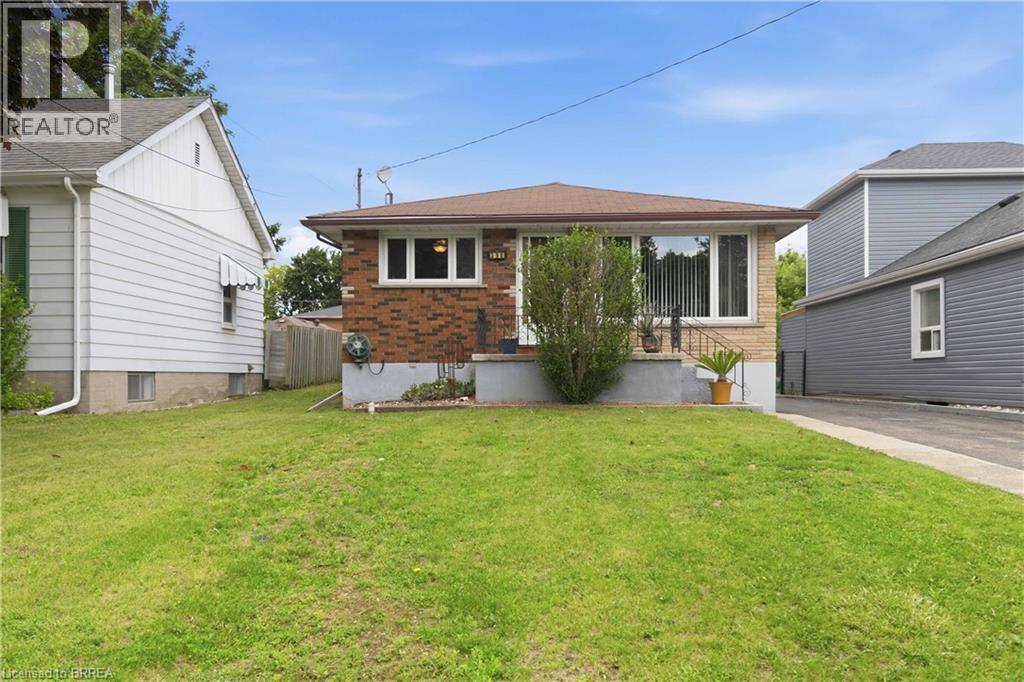 398 SHERIDAN Street, Brantford