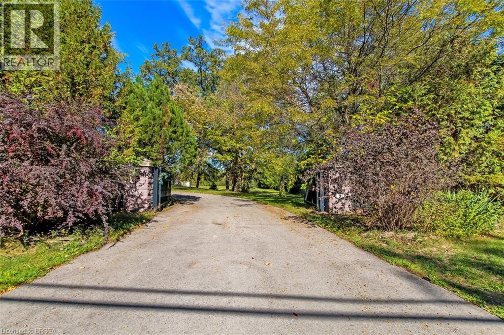 999 CONCESSION 5 W, Waterdown