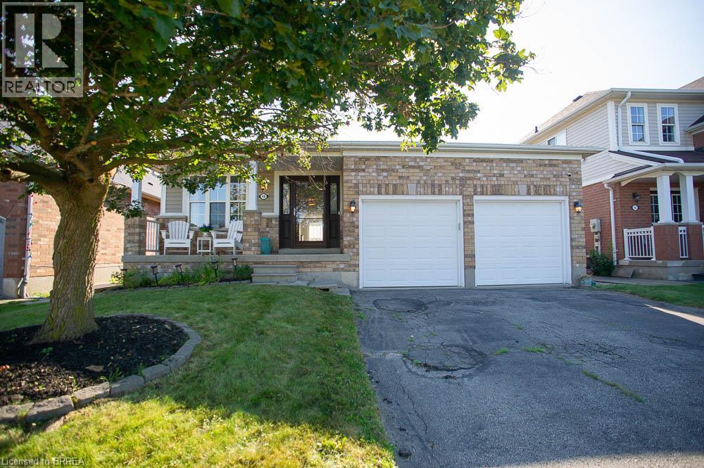 48 LOVELL Crescent, Brantford