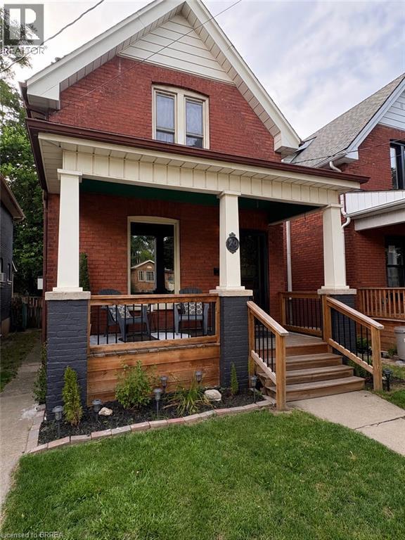 20 WELLS Avenue, Brantford