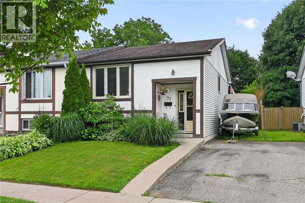 57 WESTCHESTER Way, Brantford