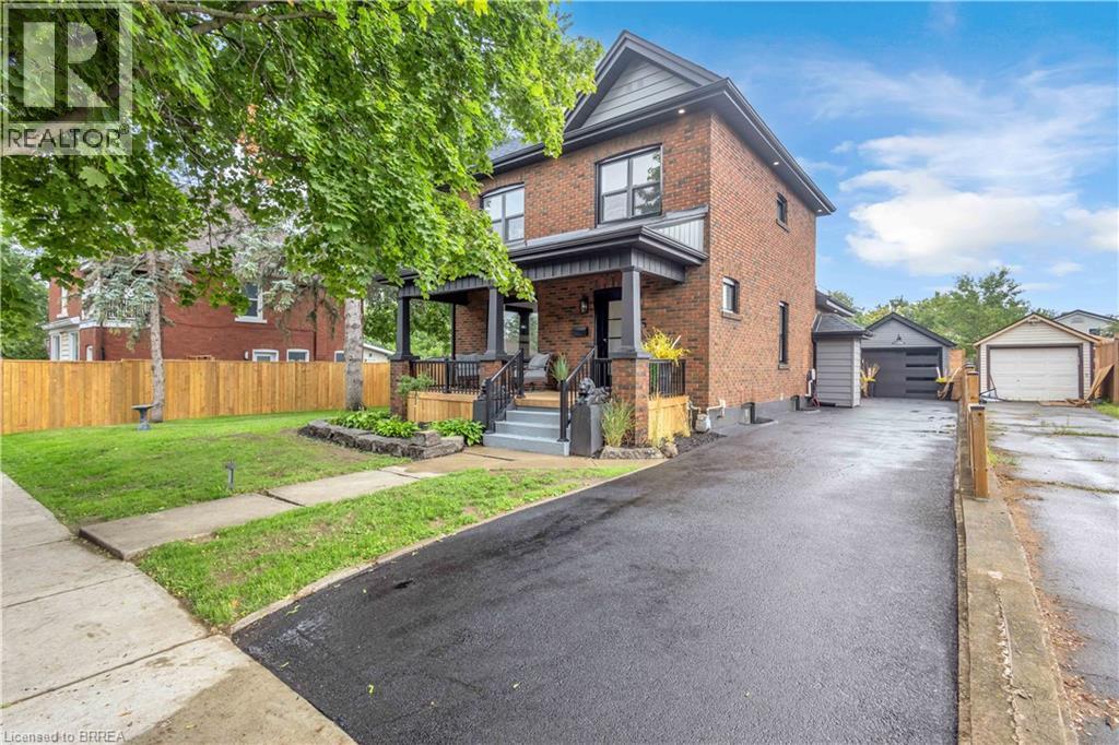 45 BRIGHTON Avenue, Brantford