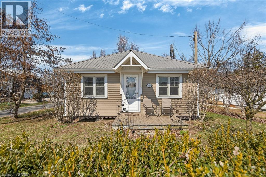 88 ERIE Boulevard, Long Point