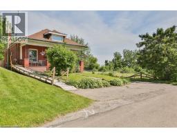 5 Cloverdale Avenue, MLS 40831328