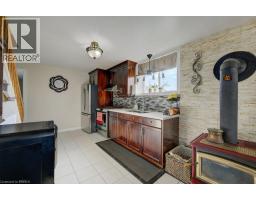 6737 HIGHWAY 20 - 23