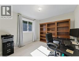 324 BURNETT Avenue - 18