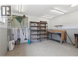 22 ROBINSON Road - 38