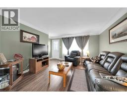205 CRYSLER Street - 10