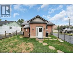 205 CRYSLER Street - 6