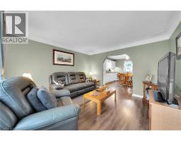205 CRYSLER Street - 9