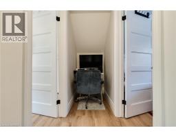 17 DRUMMOND Street - 12