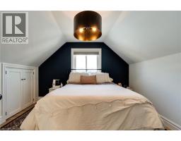 17 DRUMMOND Street - 13