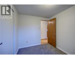 390 BRANTWOOD PARK Road - 16