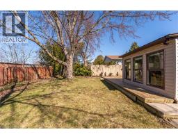 390 BRANTWOOD PARK Road - 43