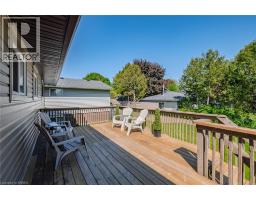 26 CENTENNIAL Drive - 43