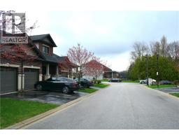 1 CHAMBERLAIN Avenue UnitNo. 9 - 2