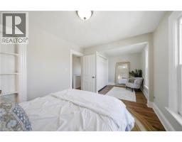 33 RICHMOND Street - 23
