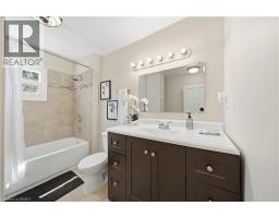 33 RICHMOND Street - 27