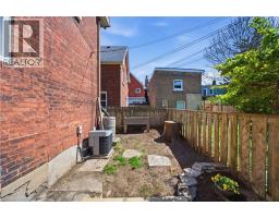 33 RICHMOND Street - 30
