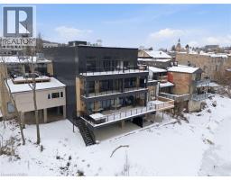 7 GRAND RIVER Street N UnitNo. 202 - 21