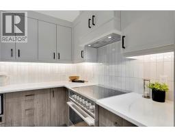 7 GRAND RIVER Street N UnitNo. 202 - 3