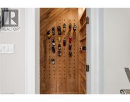 360 ROBINSON Road - 11
