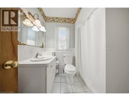 76 BROCK Street - 13