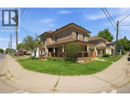 76 BROCK Street - 29