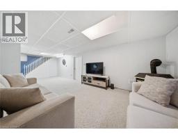 22 PARIS Road - 33