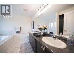 92 BELLHOUSE Avenue - 32