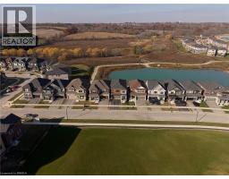 92 BELLHOUSE Avenue - 41
