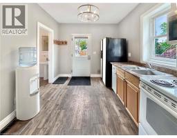 273 BRANT Avenue - 11