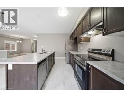 10 KNEALE Street - 13