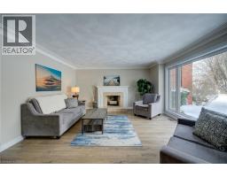 9 SCARFE Gardens - 7