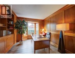 9 SCARFE Gardens - 8
