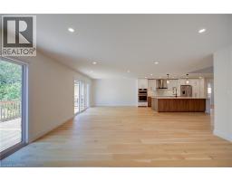 152 DUFFERIN Avenue UnitNo. 10 - 13
