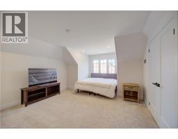 152 DUFFERIN Avenue UnitNo. 10 - 22