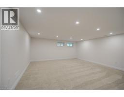 152 DUFFERIN Avenue UnitNo. 10 - 27