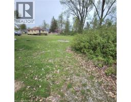 142 ERIE Boulevard - 4