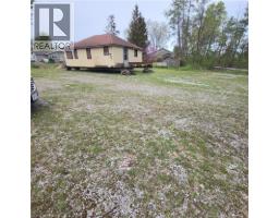 142 ERIE Boulevard - 5