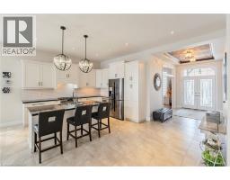 5 MOORE Boulevard - 11