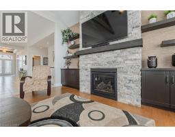 5 MOORE Boulevard - 17
