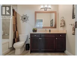 5 MOORE Boulevard - 20